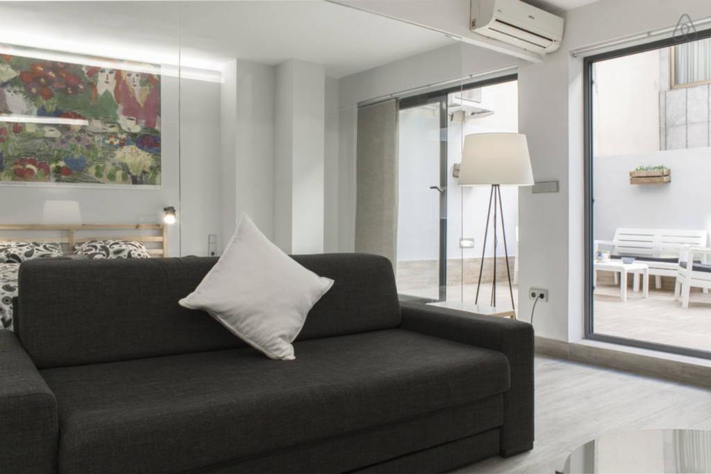 Austria 4 Apartment Valencia Room photo